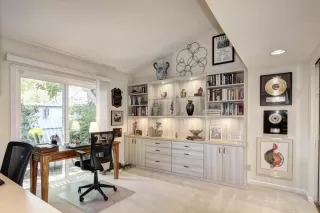 Photo #4: 221067876 Listing