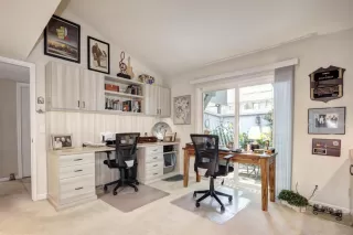 Photo #6: 221067876 Listing