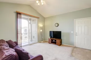 Photo #4: 221068074 Listing