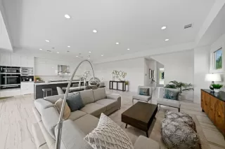 Photo #6: 221068282 Listing