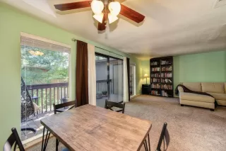 Photo #5: 221068589 Listing 