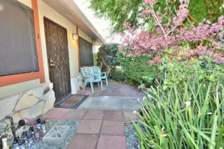 Photo #3: 221068683 Listing