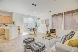 Photo #5: 221068807 Listing 