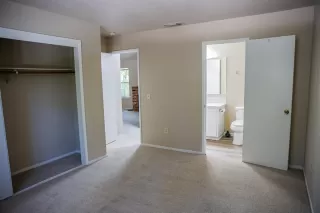 Photo #6: 221068982 Listing 