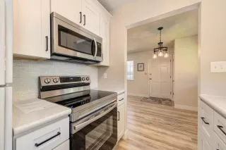 Photo #6: 221069286 Listing 