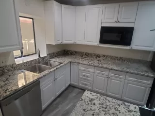 Photo #5: 221069530 Listing 