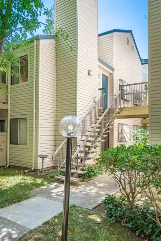 Photo #1: 221069700 Listing 
