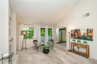 Photo #3: 221069700 Listing 