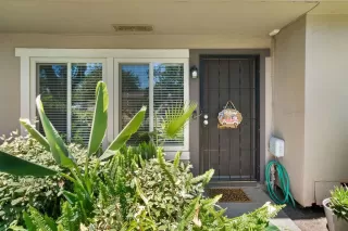 Photo #2: 221069962 Listing