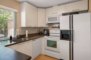 Photo #5: 221069962 Listing