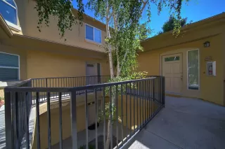 Photo #2: 221070259 Listing