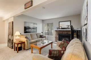 Photo #4: 221071132 Listing