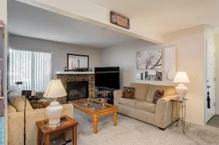 Photo #6: 221071132 Listing