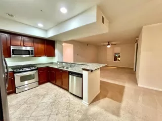 Photo #5: 221071192 Listing 