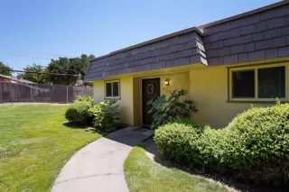 Photo #1: 221071758 Listing 