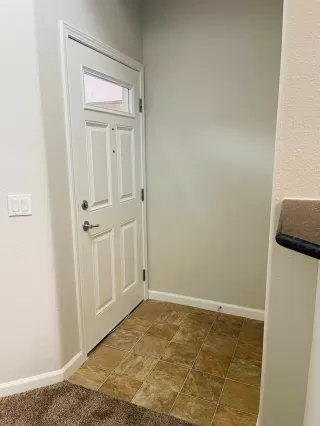 Photo #3: 221071928 Listing