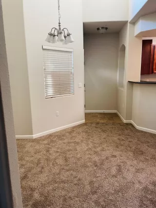 Photo #5: 221071928 Listing