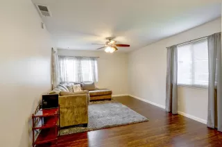 Photo #5: 221072081 Listing 