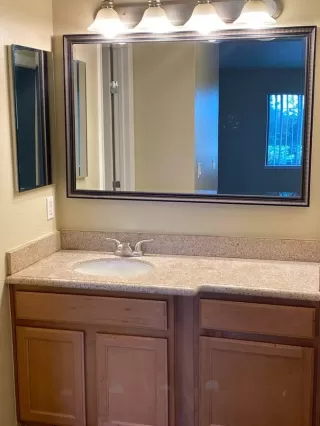 Photo #6: 221072292 Listing