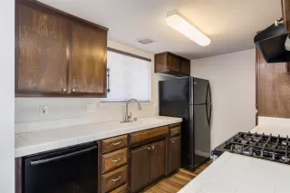 Photo #3: 221072737 Listing