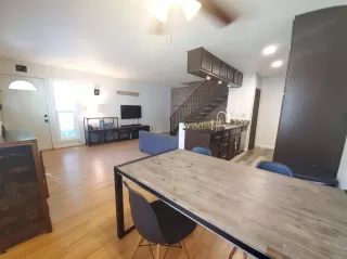 Photo #3: 221073256 Listing 