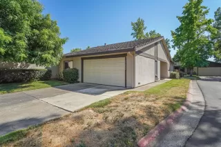 Photo #2: 221073490 Listing