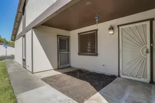 Photo #6: 221073490 Listing