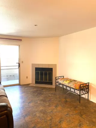 Photo #3: 221073684 Listing