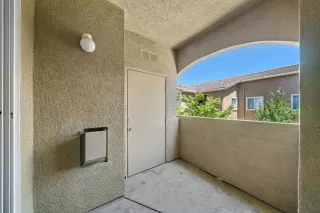 Photo #5: 221074399 Listing