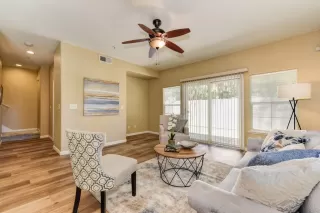 Photo #1: 221074424 Listing