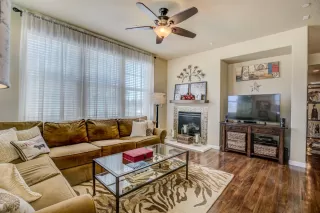 Photo #6: 221074992 Listing 