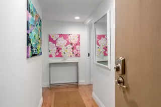 Photo #3: 221075955 Listing