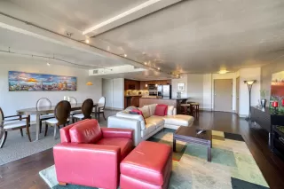 Photo #3: 221076318 Listing