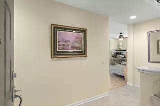 Photo #4: 221076465 Listing