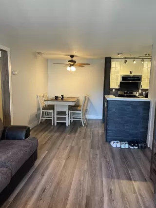 Photo #3: 221076613 Listing 