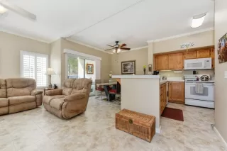 Photo #2: 221077327 Listing 