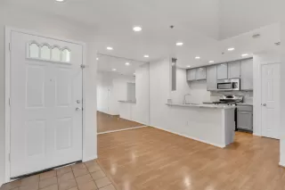 Photo #4: 221077453 Listing 