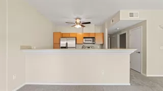 Photo #6: 221077744 Listing