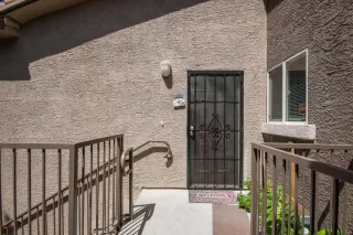 Photo #2: 221077948 Listing