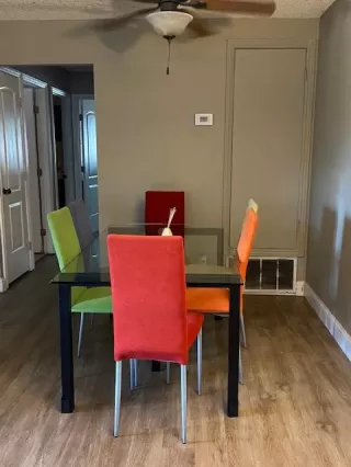 Photo #2: 221078102 Listing