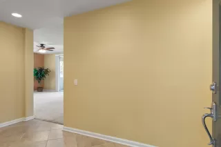 Photo #4: 221078832 Listing