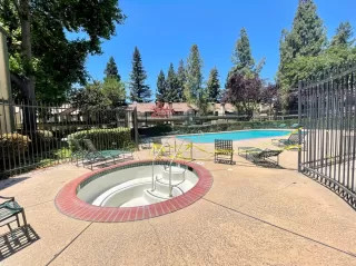 Photo #1: 221078910 Listing 
