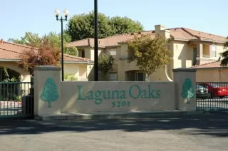 Photo #2: 221078926 Listing