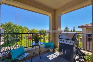 Photo #3: 221079058 Listing