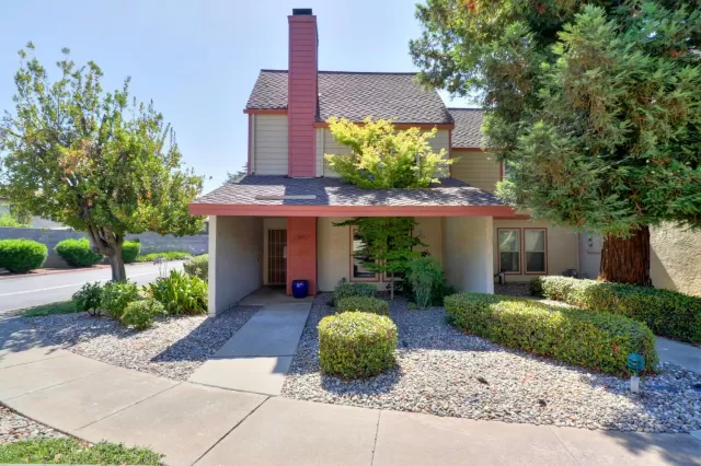 MLS: 221079159 Condo For Sale