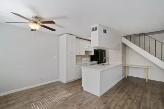 Photo #5: 221079252 Listing 