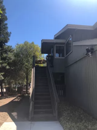 Photo #3: 221079531 Listing