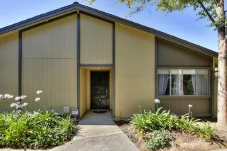 Photo #1: 221079902 Listing 