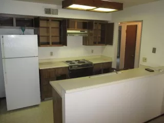 Photo #2: 221080156 Listing