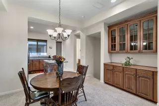 Photo #3: 221080583 Listing